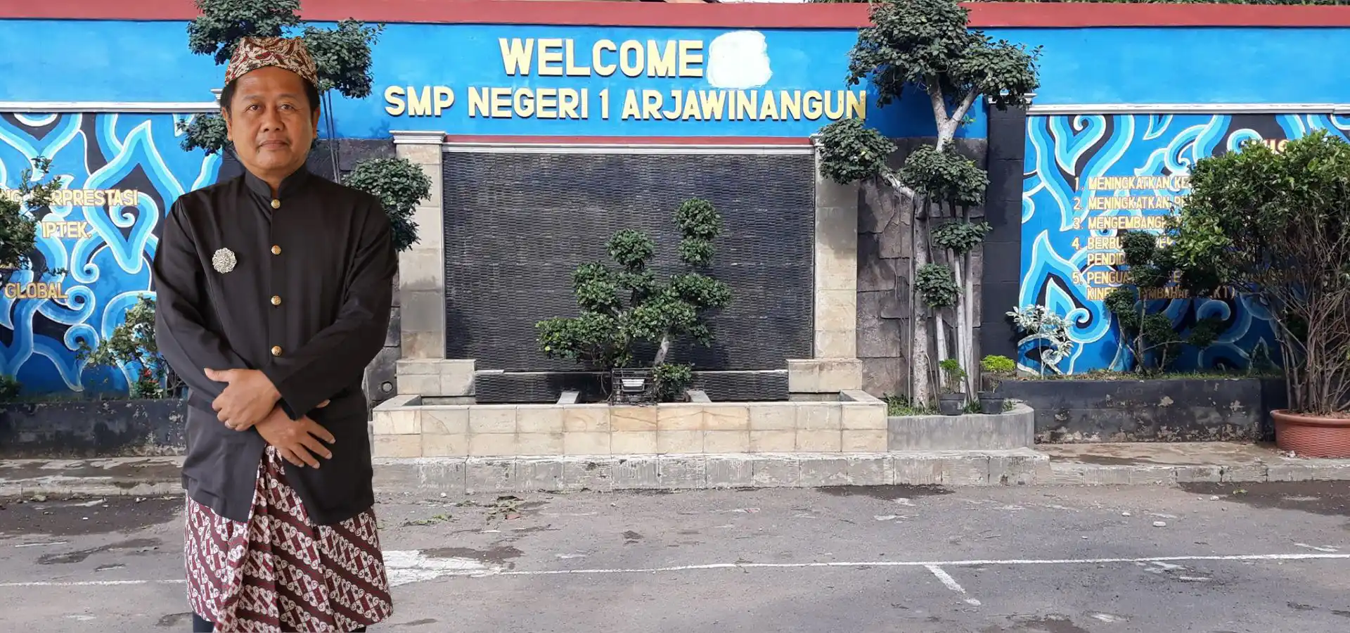 Selamat Datang Di Website SMPN 1 Arjawinangun !