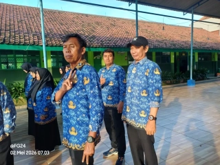 Peringatan Hardiknas_005