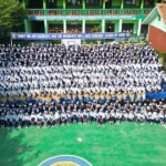 Perpisahan Kelas 9: Ajang Mengabadikan Momen atau Koleksi Konten? Perpisahan siswa kelas 9 mengabadikan momen atau koleksi konten