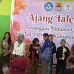 Zisyllia sabet juara 3 puisi guritan dalam ajang talenta