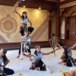 Tari Kreatif siswa smpn 1 arjawinangun